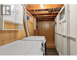 30 STONEY COURT - 33