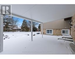 30 STONEY COURT - 35