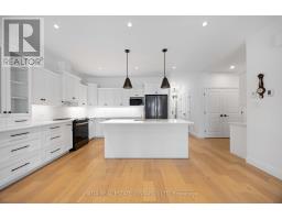 102 LENEVE STREET - 9