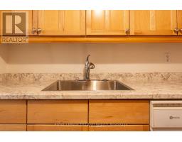 6 - 1096 JALNA BOULEVARD - 15