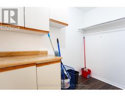 6 - 1096 JALNA BOULEVARD - 23