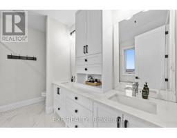 119 DAVENTRY WAY - 16