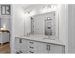 119 DAVENTRY WAY - 20