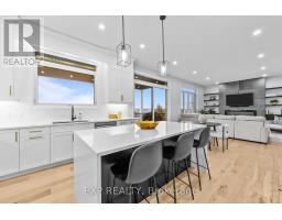 119 DAVENTRY WAY - 6