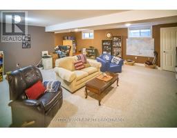 152 DEBORAH DRIVE - 34