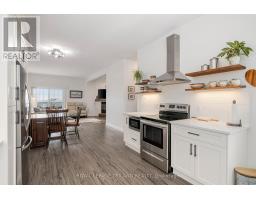 20 - 374 FRONT STREET - 11