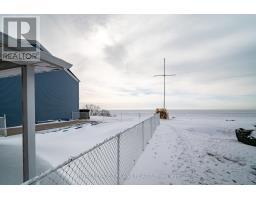 20 - 374 FRONT STREET - 30