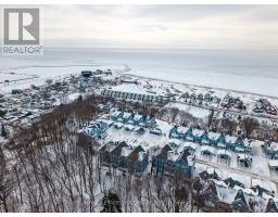 20 - 374 FRONT STREET - 33