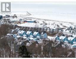 20 - 374 FRONT STREET - 5