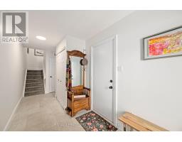 20 - 374 FRONT STREET - 8