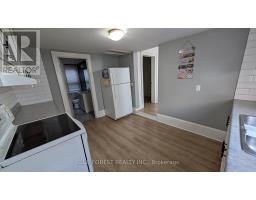 190 CLARENCE STREET - 3