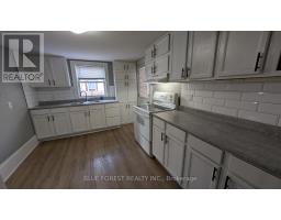 190 CLARENCE STREET - 4