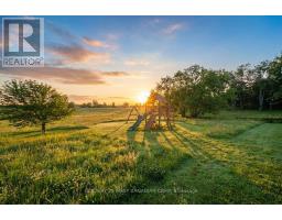 270 MCGILL ROAD - 41