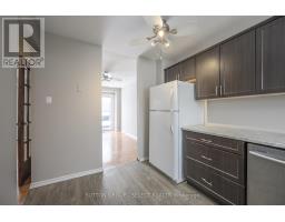 12 - 971 ADELAIDE STREET S - 11