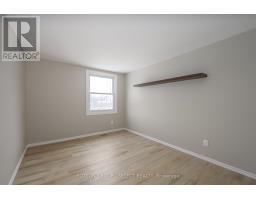 12 - 971 ADELAIDE STREET S - 16