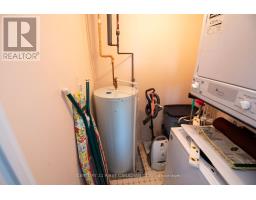 405 - 77 BASELINE ROAD - 17