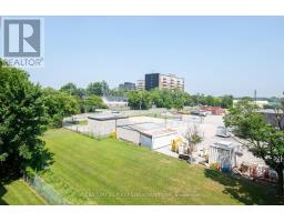 405 - 77 BASELINE ROAD - 19