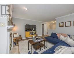 28 - 40 QUINELLA DRIVE - 19