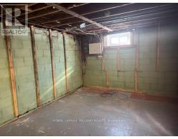 154 ROSS AVENUE - 17