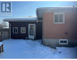 154 ROSS AVENUE - 20