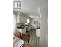154 ROSS AVENUE - 8