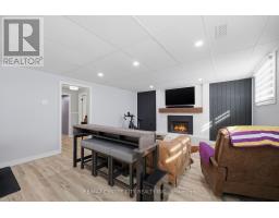 50 PATIENCE CRESCENT - 30