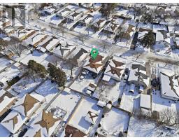 50 PATIENCE CRESCENT - 47