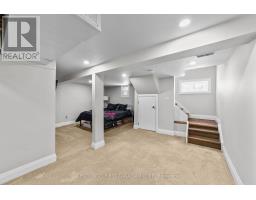 474 WOODMAN AVENUE - 18