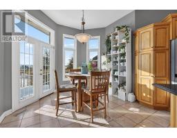 23 BIRCHCREST DRIVE - 13