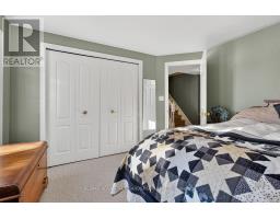 23 BIRCHCREST DRIVE - 32