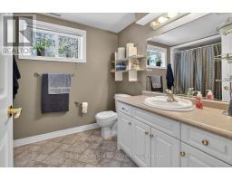 23 BIRCHCREST DRIVE - 33