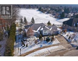 23 BIRCHCREST DRIVE - 6
