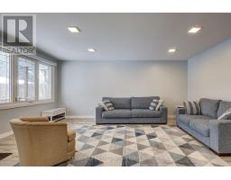 86 PATIENCE CRESCENT - 9