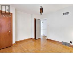 716 LEROY AVENUE - 23