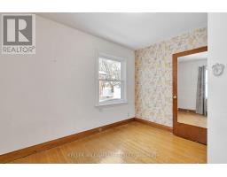 716 LEROY AVENUE - 26