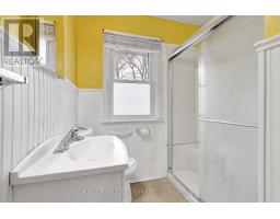 716 LEROY AVENUE - 27