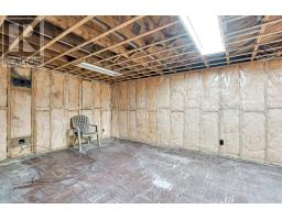 716 LEROY AVENUE - 28