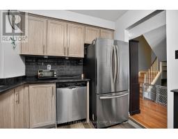 256 - 700 OSGOODE DRIVE - 17