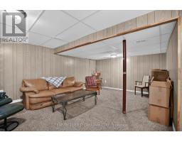 256 - 700 OSGOODE DRIVE - 30