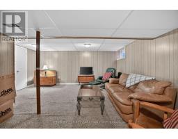 256 - 700 OSGOODE DRIVE - 31