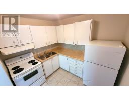 806 - 563 MORNINGTON AVENUE - 7