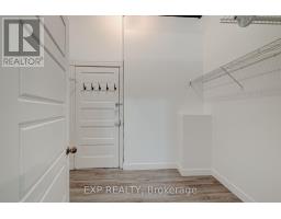 241 ROSS STREET - 14