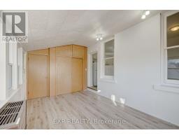 241 ROSS STREET - 21