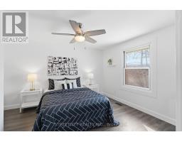 64 DOWNING CRESCENT - 22