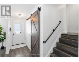 64 DOWNING CRESCENT - 3