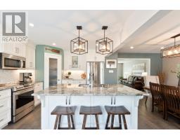 987 GRIFFITH STREET - 12