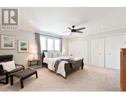 987 GRIFFITH STREET - 19