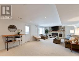 987 GRIFFITH STREET - 27