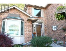 987 GRIFFITH STREET - 36