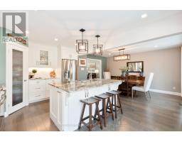 987 GRIFFITH STREET - 9